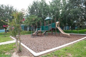 Altair at Lake Tulane Apartments in Avon Park, FL - Building Photo - Building Photo