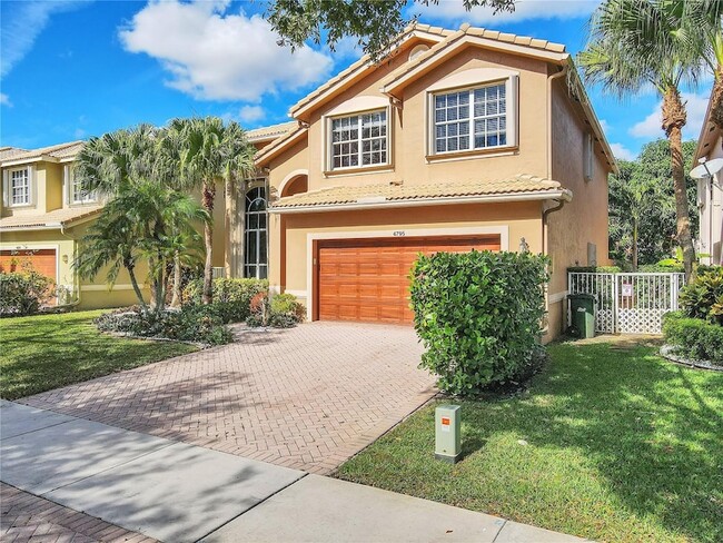 4795 S Classical Blvd in Delray Beach, FL - Foto de edificio - Building Photo