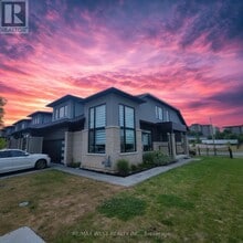 55 Welch Ln in Hamilton, ON - Building Photo - Building Photo