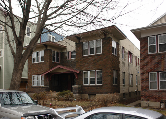 3105 Girard Avenue South in Minneapolis, MN - Building Photo - Building Photo