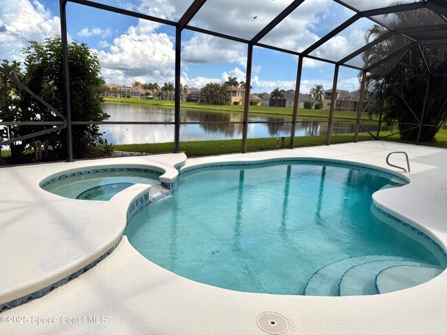 3650 Chardonnay Dr in Rockledge, FL - Foto de edificio - Building Photo