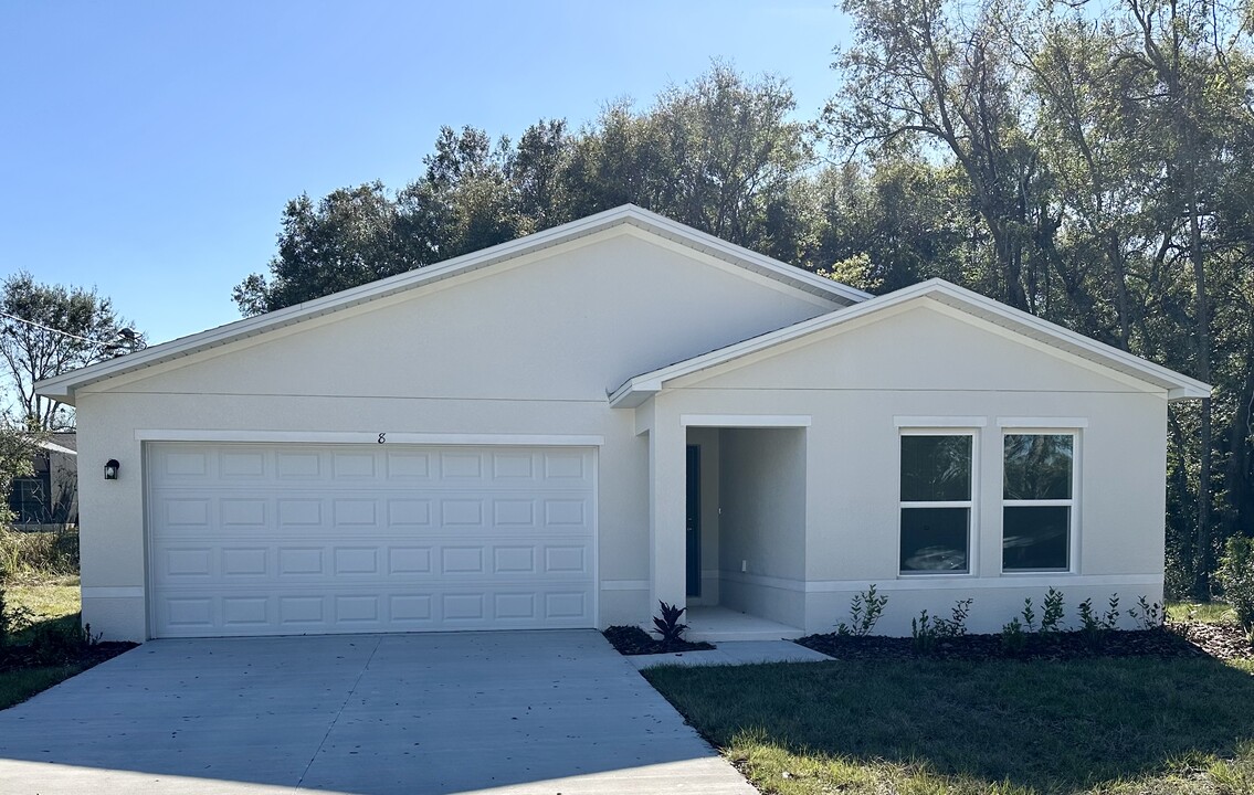 8 Dogwood Trail Pl in Ocala, FL - Building Photo