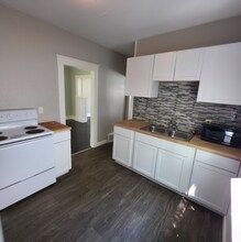 3170 W 111th St in Cleveland, OH - Building Photo - Building Photo