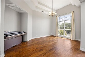 9300 Simmons Rd in Austin, TX - Building Photo - Building Photo