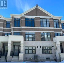 82 Millman Ln in Richmond Hill, ON - Building Photo