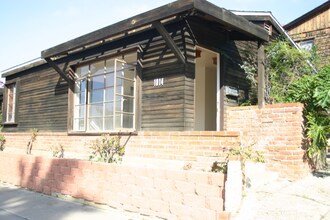 1014 Tourmaline St in San Diego, CA - Building Photo - Building Photo