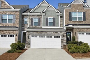 5258 City Walk Dr in Buford, GA - Building Photo