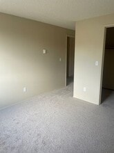 1220 SW 132nd Ln in Burien, WA - Building Photo - Building Photo