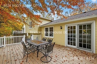 3226 Holly Berry Ct in Falls Church, VA - Building Photo - Building Photo