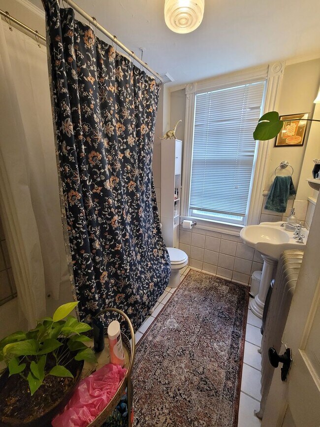 3644 Roland Ave in Baltimore, MD - Building Photo - Building Photo