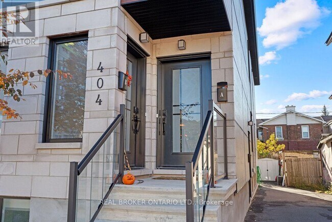 404 Arlington Ave in Ottawa, ON - Building Photo - Building Photo