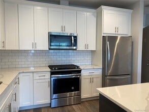 840 Montauk Hwy in Copiague, NY - Building Photo - Building Photo