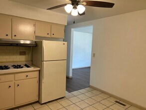 1505 Brown Ave, Unit 1505 in Rockford, IL - Building Photo - Building Photo