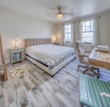 511 Lucerne Ave, Unit 408 in Lake Worth Beach, FL - Foto de edificio - Building Photo