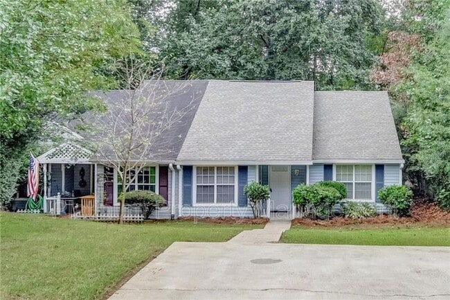 property at 5113 Hill Farm Dr NE