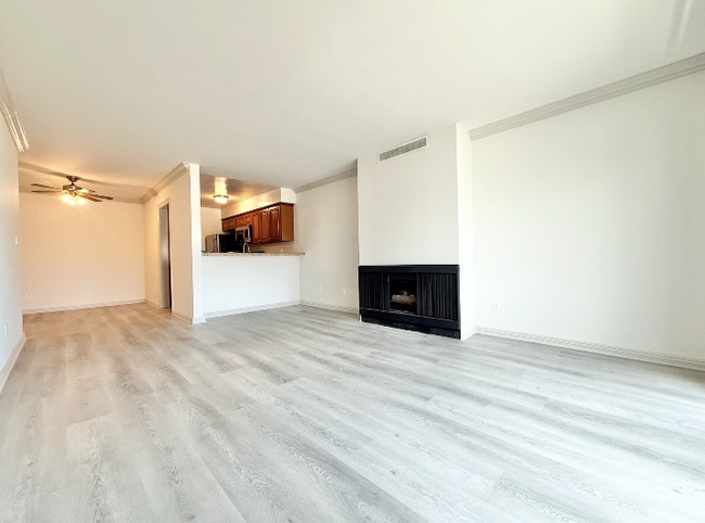 823 3rd St in Santa Monica, CA - Building Photo - Building Photo
