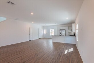 1437 Weatherford Ln in Leander, TX - Building Photo - Building Photo