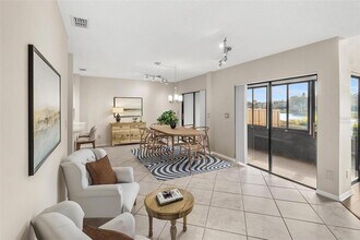 846 Glades Ct in St. Petersburg, FL - Building Photo - Building Photo