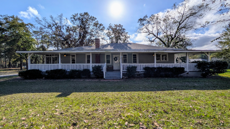 1534 Midland Rd in Guyton, GA - Building Photo