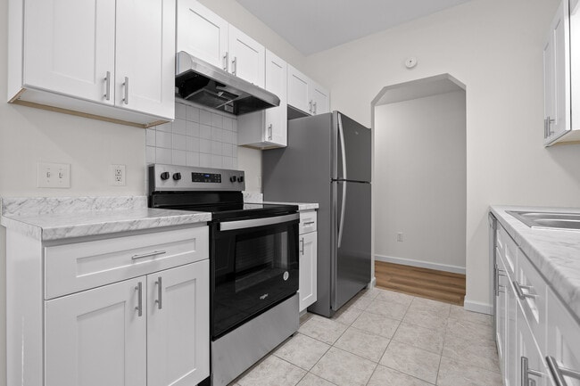Mountain View Apartments in Madisonville, TN - Building Photo - Building Photo