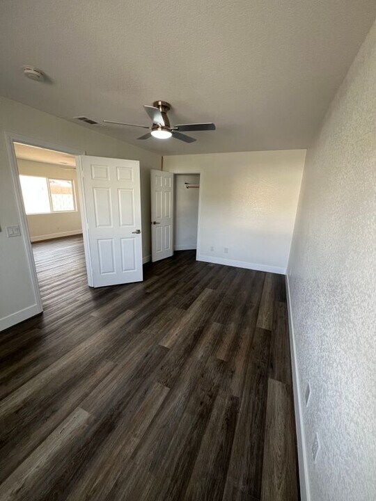 1710 Miki Way in Lancaster, CA - Building Photo