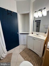 221 W Chester Pike in Ridley Park, PA - Building Photo - Building Photo