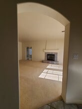 10320 Dorsey Ct in Bakersfield, CA - Building Photo - Building Photo