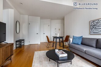 63 Wall St, Unit FL31-ID1340 in New York, NY - Foto de edificio - Building Photo