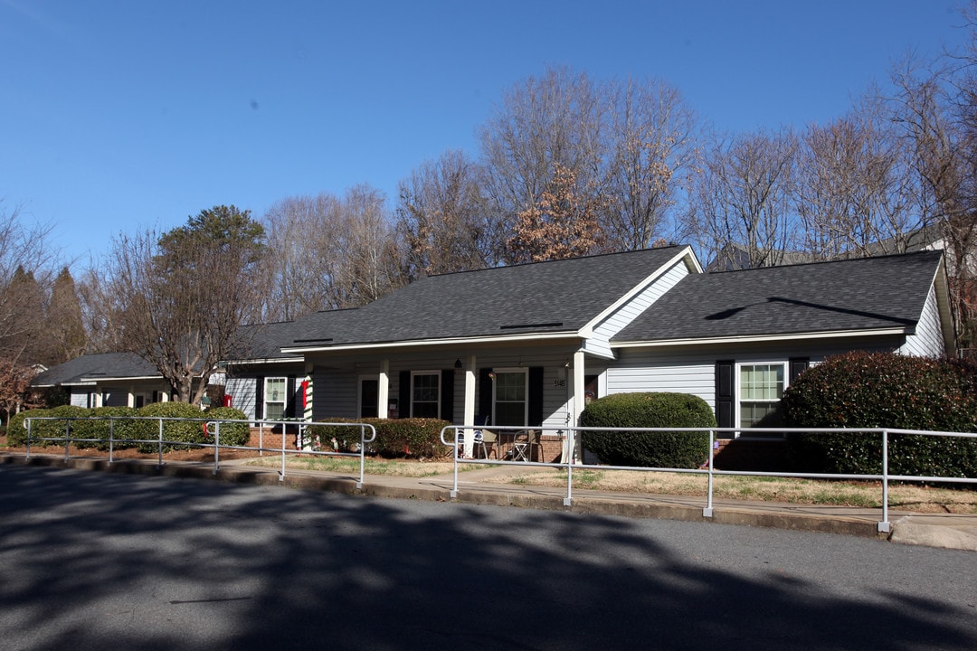 Riverview Apartments in Eden, NC - Building Photo