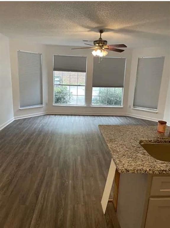 1004 Sandy Ln Dr in Alpharetta, GA - Building Photo - Building Photo