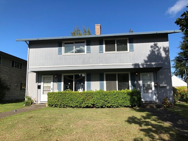 1308 6th Ave SW-Unit -1310 6th Ave. SW in Olympia, WA - Building Photo - Building Photo