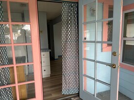 135 Gassett Rd, Unit A in St. Augustine, FL - Building Photo