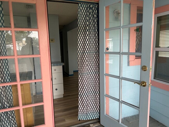 135 Gassett Rd, Unit A, Unit A