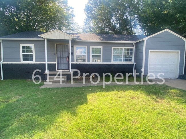 property at 4960 N Trenton Ave