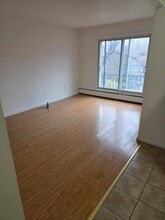 2385-2395 Madison Ave in Montréal, QC - Building Photo - Building Photo