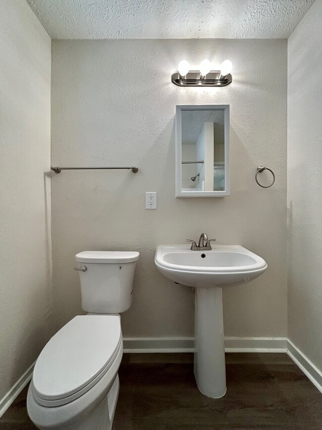 property at 3629 N MacGregor Way