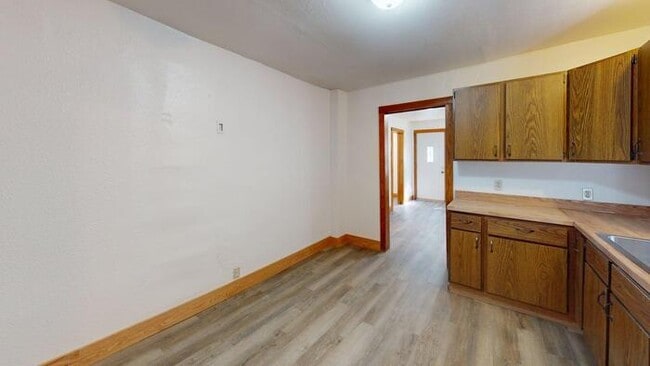 730 N 20th St in Bismarck, ND - Building Photo - Building Photo