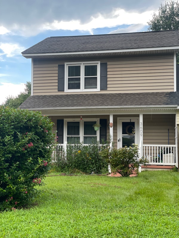 3609 Pine Knoll Dr