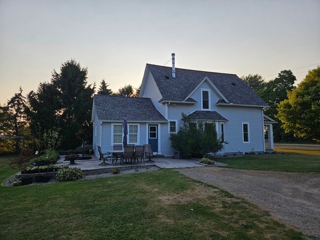 12904 Blair St