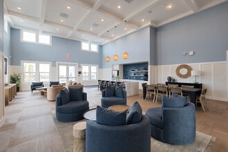 Madison Midtown in Melbourne, FL - Foto de edificio - Interior Photo