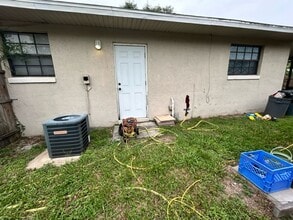 281 E Bay Ave in Longwood, FL - Building Photo - Building Photo
