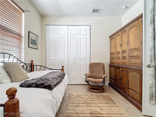 1680 Sanctuary Pointe Ct