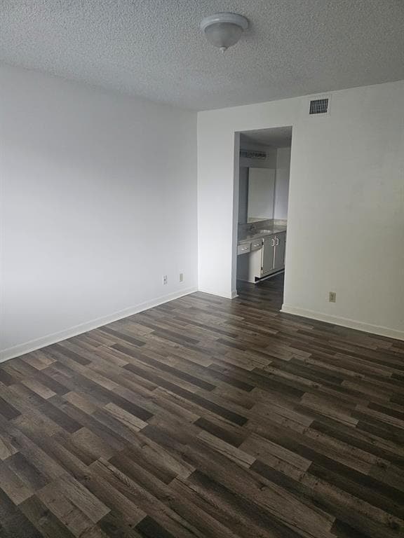 9799 Westview Dr, Unit 1025 in Coral Springs, FL - Building Photo - Building Photo