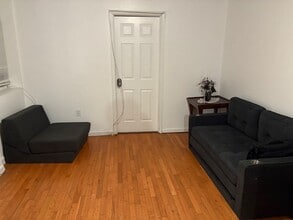 2351 N Park Ave in Philadelphia, PA - Building Photo - Building Photo