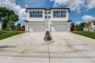 3413 Wendelkin St in Dallas, TX - Building Photo