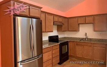 1625 W Kelly Dr in Prescott, AZ - Building Photo - Building Photo