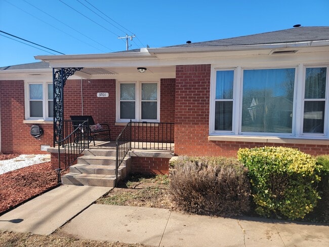3701 N Drexel Blvd in Oklahoma City, OK - Foto de edificio - Building Photo