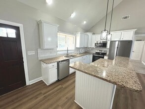 107 Grove Hill Dr in Oxford, MS - Building Photo - Building Photo