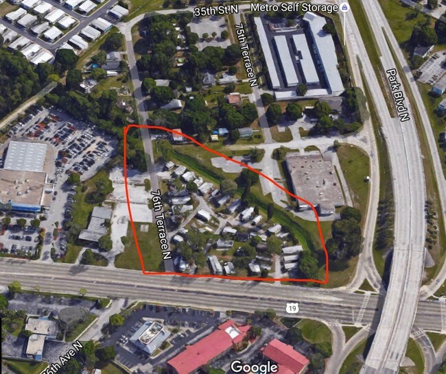 Pine Ridge Trailer Court in Pinellas Park, FL - Building Photo - Building Photo