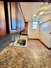 2903 N Miami Beach Blvd in North Miami Beach, FL - Building Photo - Building Photo